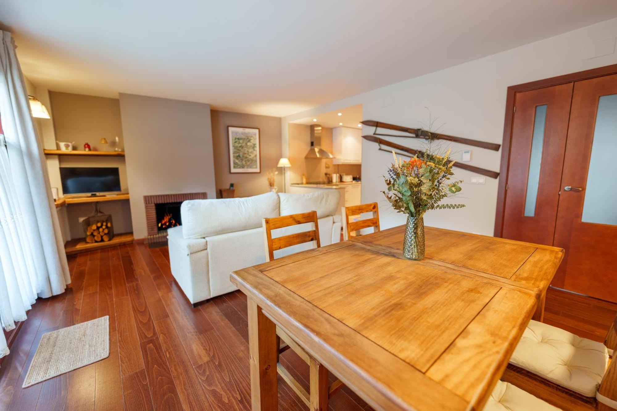 Apartament Vega - Vall Fosca - L'Amfitriona Espuy エクステリア 写真